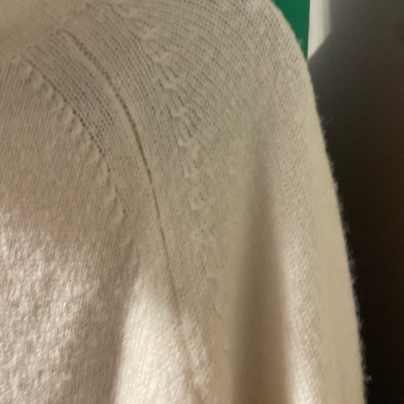 Ann Taylor Sweater - Picture 5 of 8